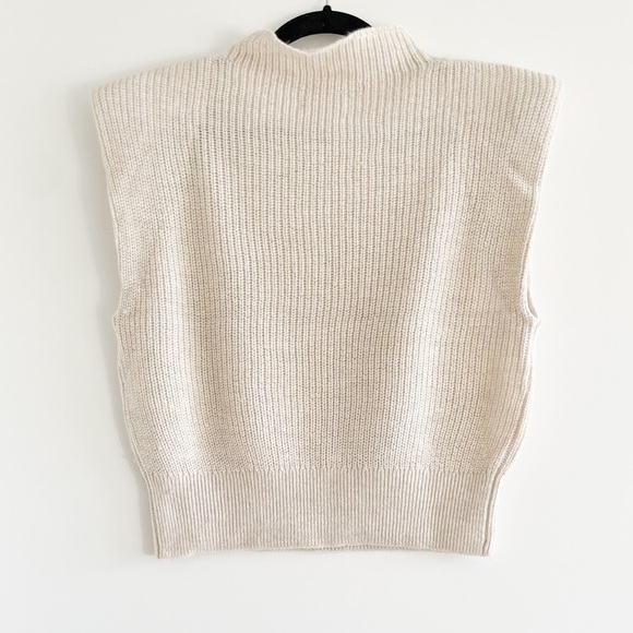 Babaton Hazlitt Sweater Vest (Oak) - Picture 2 of 8